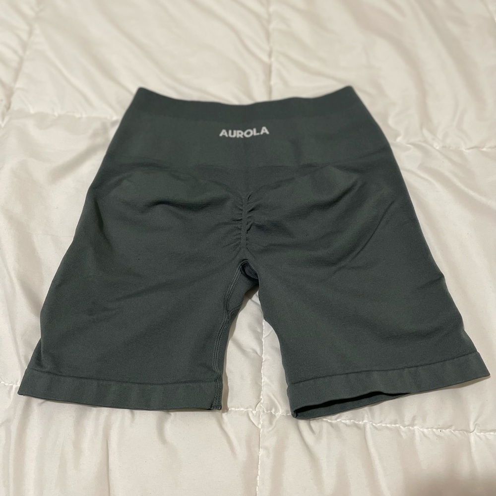 Aurola, Amazon, gym shorts, athletic